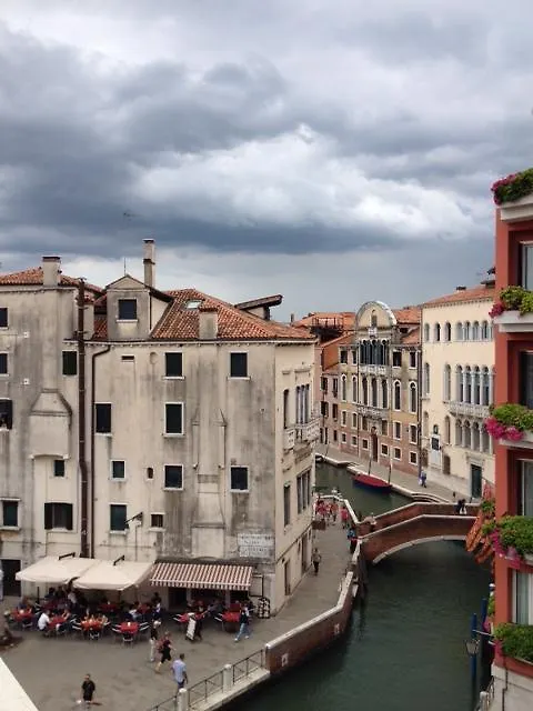 ***  Ca' Dei Polo Hotel Venice Italy